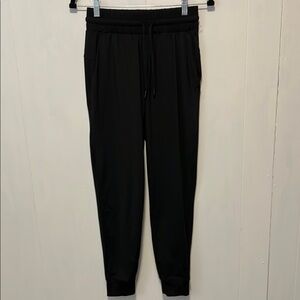 Black Jogger Pants w Pockets